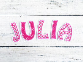 Buchstaben deiner Wahl in pink, ca 4,5cm hoch