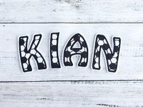 Buchstaben deiner Wahl im Fussballdesign, ca 4,5cm hoch