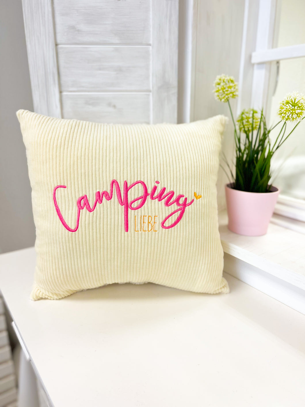 Kissen Camping-Liebe in Vanille/pink